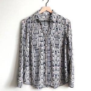 EXPRESS snake print portofino shirt